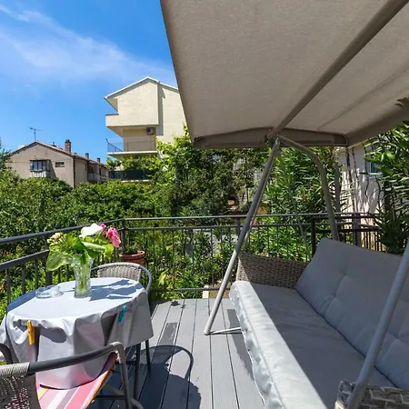Oleander Apartament *